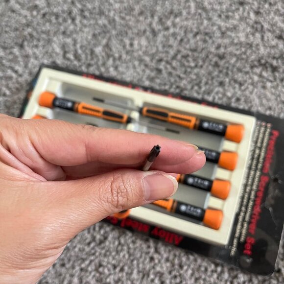 7 in 1 Security Torx Screwdrivers with T5 T6 T7 T8 T9 T10 T15 Torx Bit,C… - Picture 4 of 10